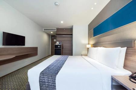 Holiday Inn Express Bangkok Sathorn by IHG - 63