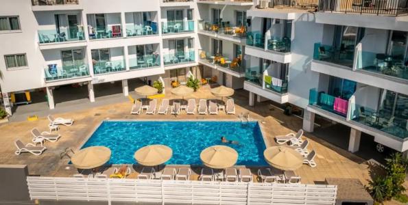 A. Maos Apartments - 20