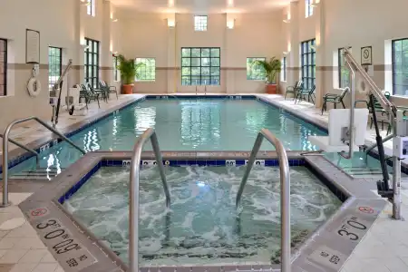 Staybridge Suites Chesapeake by IHG - 9