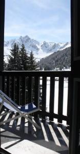 Lake Courchevel 1850 - 53