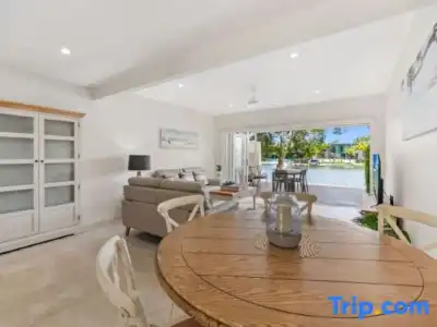 Noosa Entrance Waterfront Resort - 131