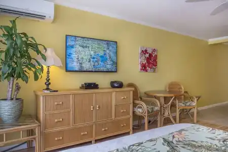 Tropical Studios at Marine Surf Waikiki - 82