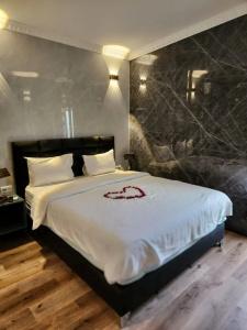 Dream Beach TLV Boutique - 69