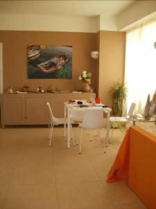 Room in B&B - Suitebeach bnb and Resort - 11