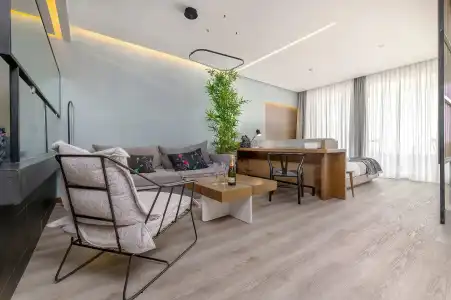 Dyo Suites - 100