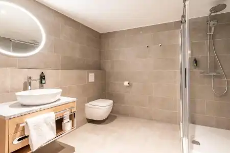 Premier Inn Saarbruecken City Centre - 3