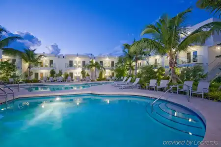Santa Maria Suites - 12