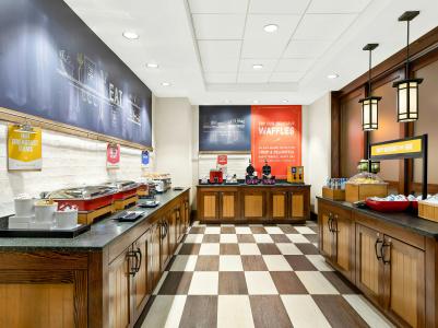 Hampton Inn & Suites Lake Placid - 36