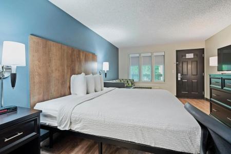 Extended Stay America Suites Seattle Redmond - 2