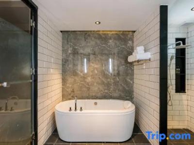 SureStay Plus by Best Western T Pattaya - 226