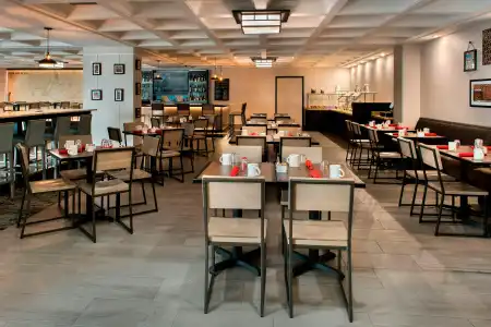 Four Points by Sheraton Philadelphia Northeast - 30