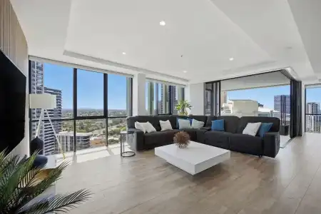 Aria Apartments - 626