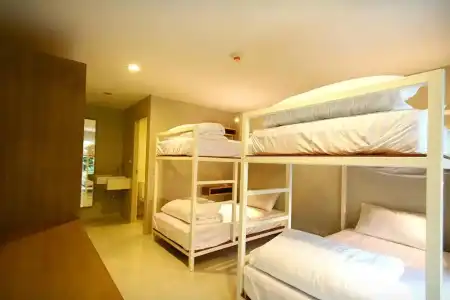 CHERN Bangkok - 52
