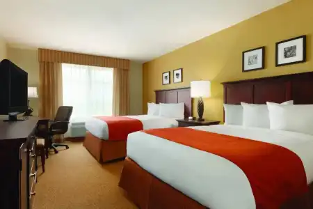 Comfort Inn & Suites Galveston Central Island near Pier - 36