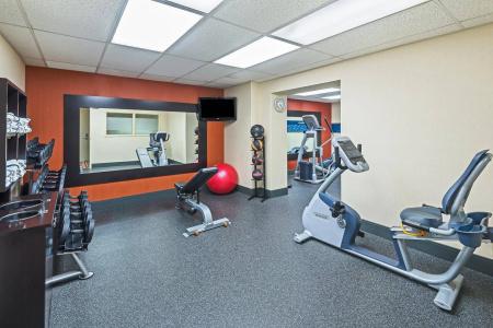 Hampton Inn Charlotte-Uptown - 21