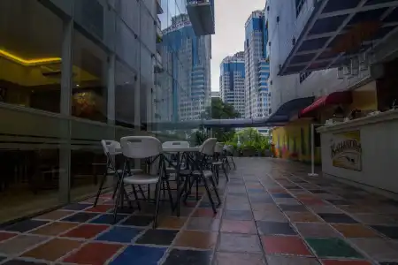 1O1 URBAN Jakarta Thamrin - 18