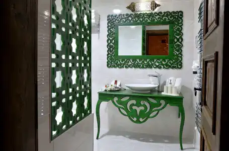 Elevres Stone House - 9