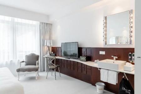 Ruby Coco Dusseldorf - 47