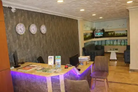 Omega Inn - 57