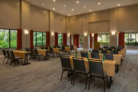 Courtyard by Marriott Bradenton Sarasota Riverfront - 27