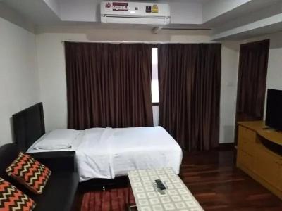 Mall Suites - 502