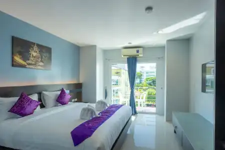The Great at Patong - 21