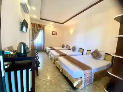 Song Huong Hue - 18