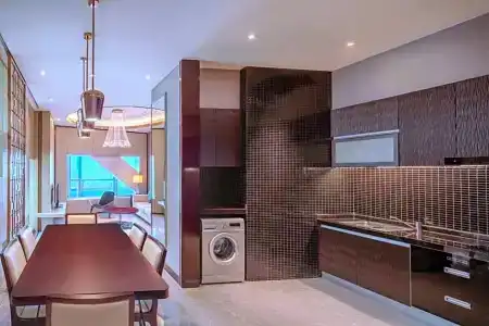 Hilton - 174