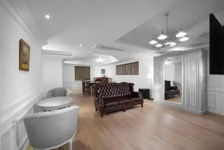 Hillside - 4