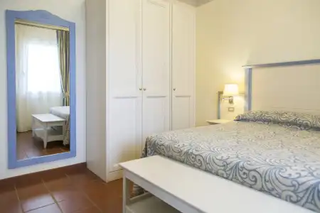 Blu Laconia Village - 3