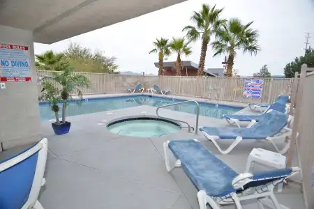 Sunrise Inn - 14