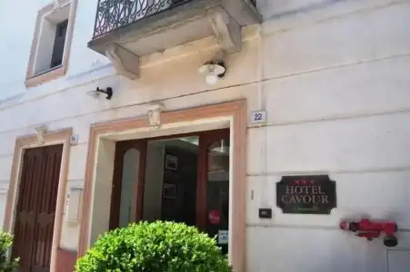 Cavour - 0
