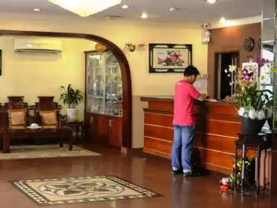 Ngoc Lan - 1
