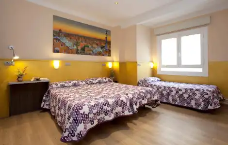 Hostal Barcelona - 35