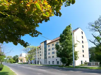 CZECH INN Ferenc - 0