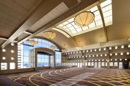 Sheraton New Orleans - 7