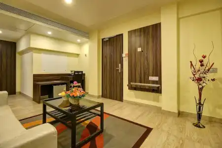Mumbai House Juhu - 61