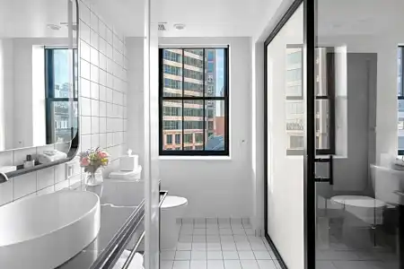 500 West - 116