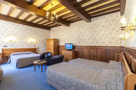 Logis de La Cloche - 40