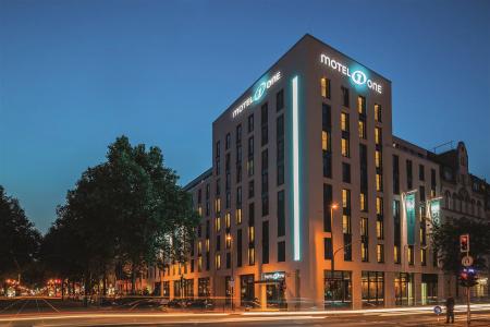Motel One Düsseldorf Hauptbahnhof - 0