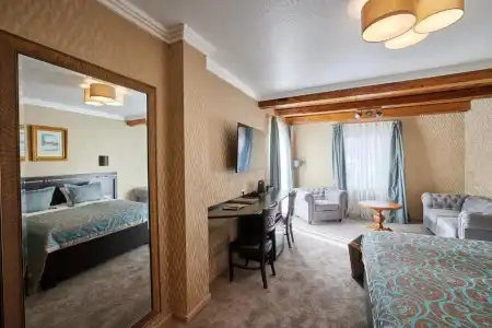 ATLAS Posthotel - 100