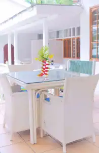 Beau Vallon Bungalows - 11