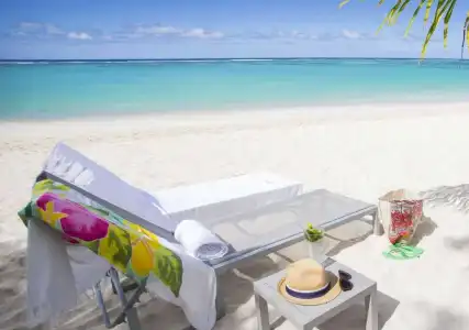 Crystals Beach Resort Belle Mare, a member of Radisson Individuals - 21