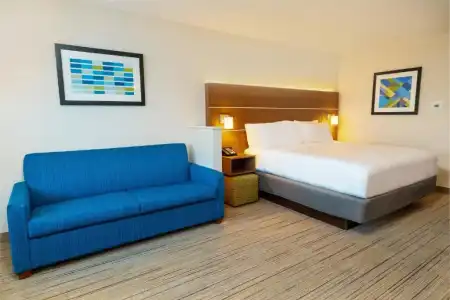 Holiday Inn Express & Suites Las Vegas - E Tropicana by IHG - 52