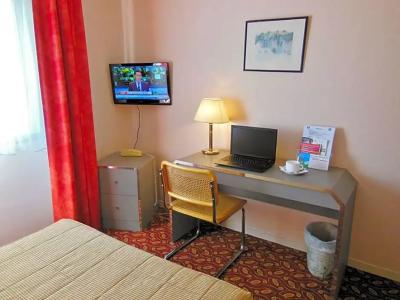 Sure by Best Western Caen Mémorial - 34