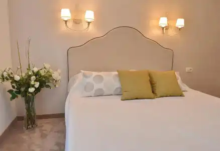 Hermes Budva - 100