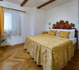 Charles Bridge Palace - 4