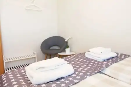 Guesthouse Álfar - 4