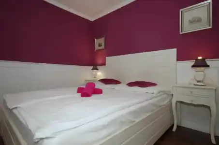 Guest House Romantika Panzio - 81