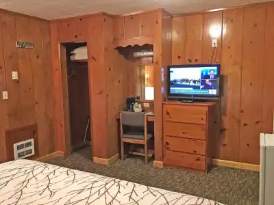 Park Motel and Cabins - 177